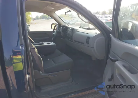 2012 Chevrolet Silverado 1500 Work Truck z USA, uszkodzony, nr VIN 1GCNCPEX1CZ173375